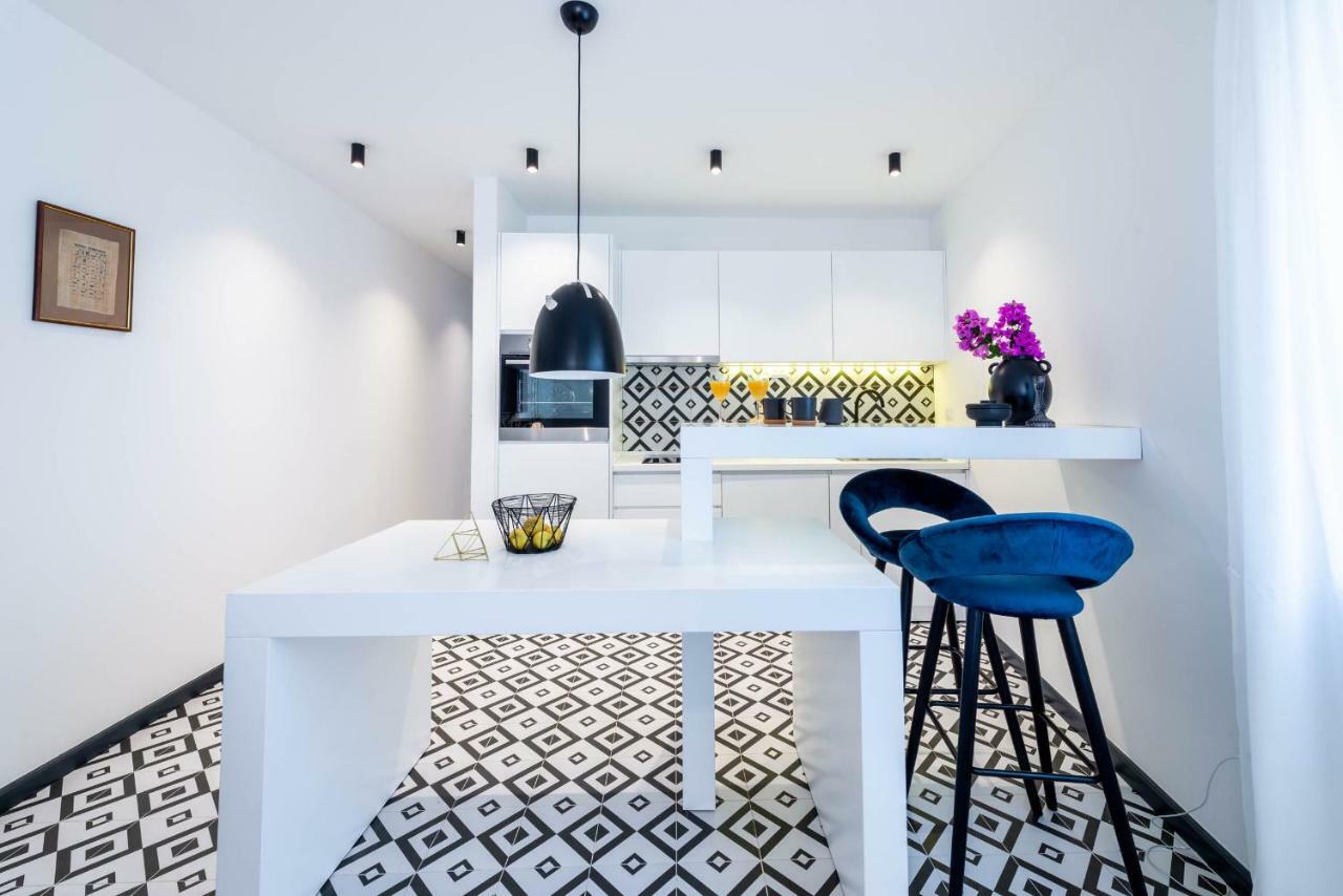 Sun And Stone Apartment Cavtat Luaran gambar