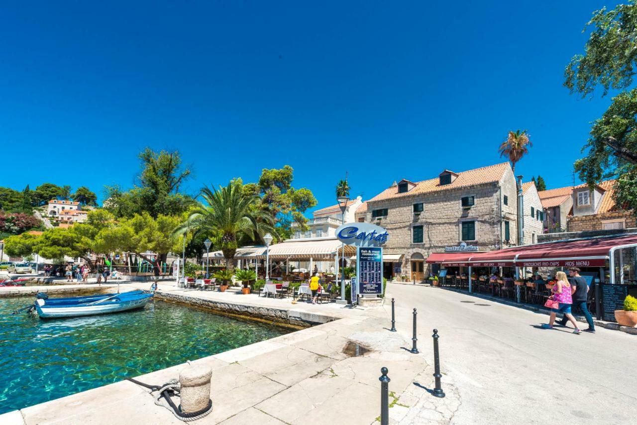 Sun And Stone Apartment Cavtat Luaran gambar