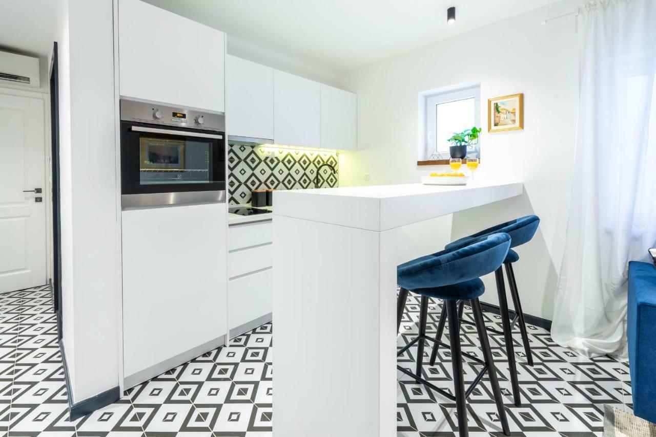 Sun And Stone Apartment Cavtat Luaran gambar