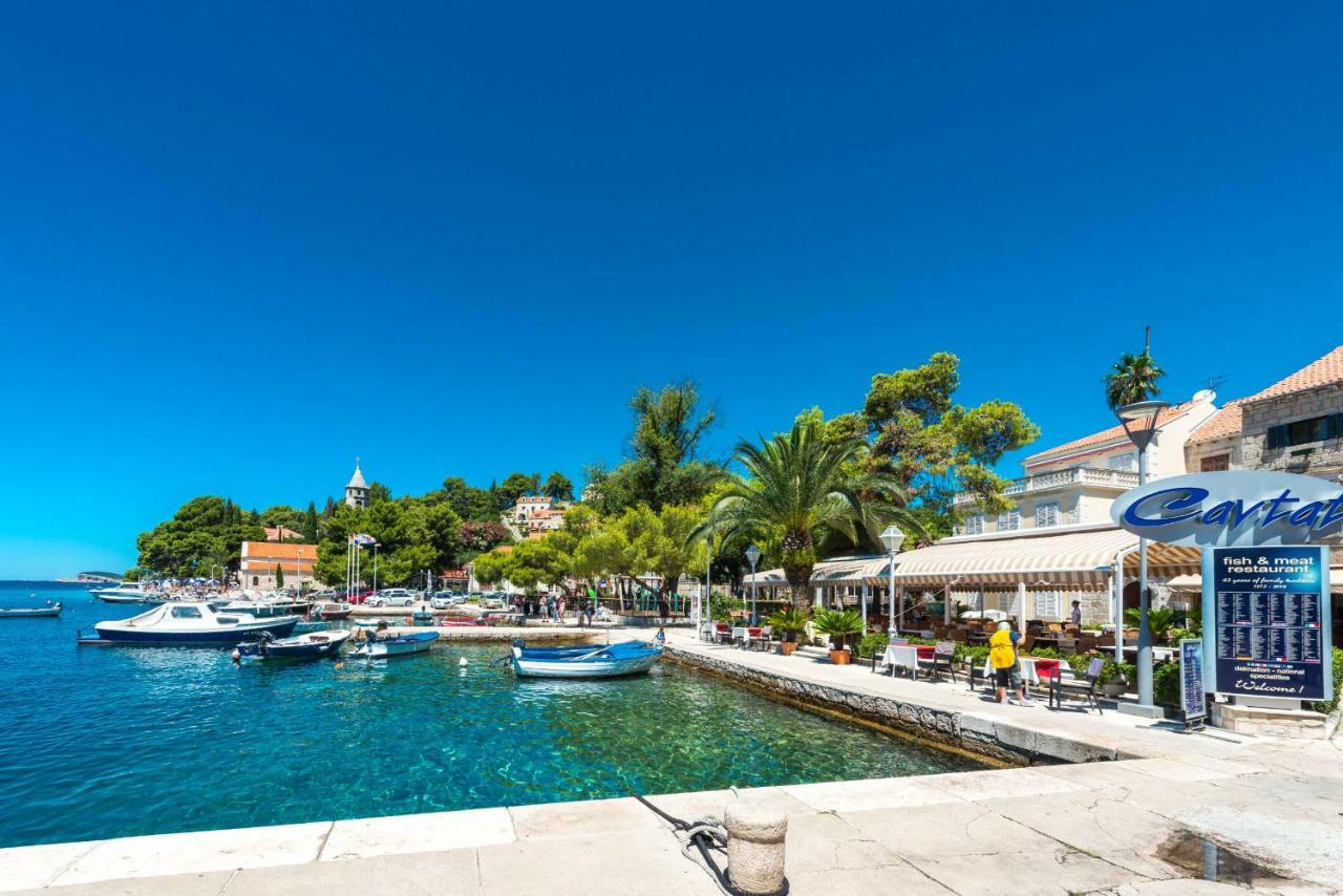 Sun And Stone Apartment Cavtat Luaran gambar