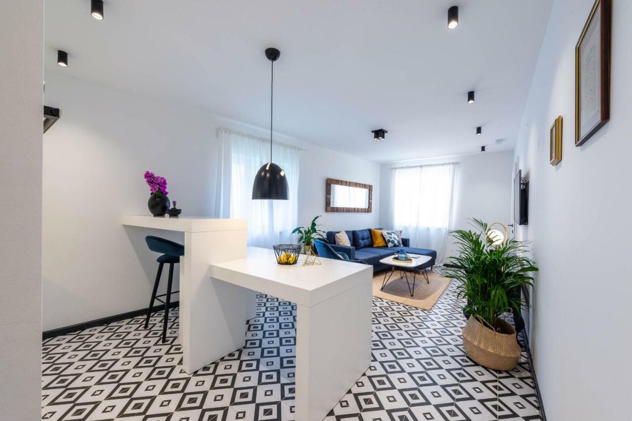 Sun And Stone Apartment Cavtat Luaran gambar